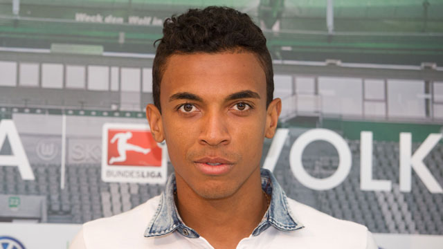 Wolfsburg signs Luiz Gustavo from Bayern - luiz_gustavo640