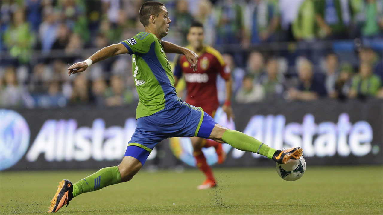 Clint Dempsey – Seattle Sounders: After seven seasons in England, the captain of the U.S. national team returned to his native land in 2013, helping lead the Sounders as far as the conference semifinals. Another year with the MLS’s most popular team should bring more success for Dempsey.