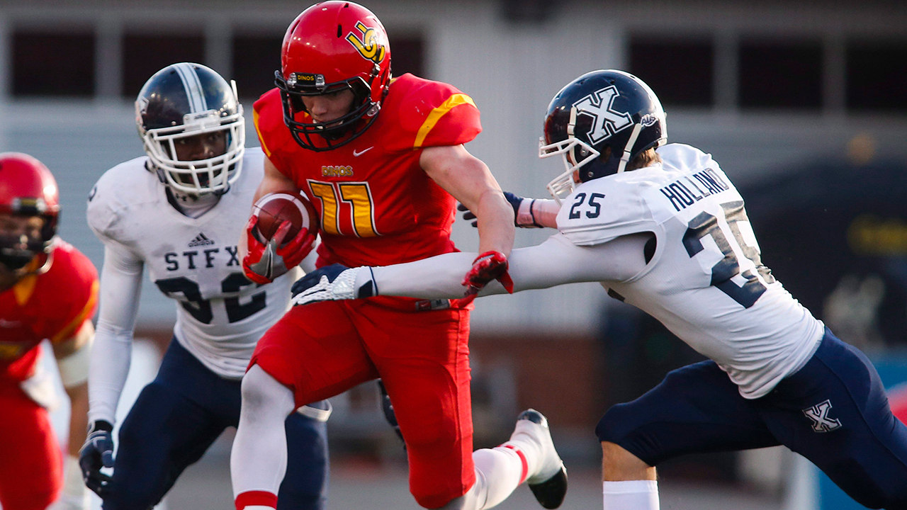 Calgary routs St.FX, to face Laval in Vanier Cup - Sportsnet.ca