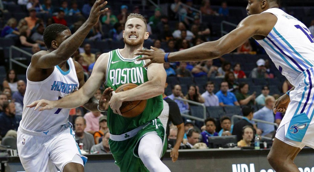 Boston Celtics: Gordon Hayward Jogging on Court