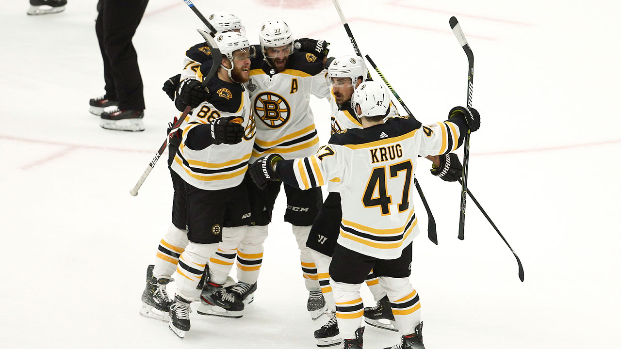 Bruins crush the Blues in Game 3 rout